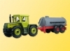 Traktor s cisternou v plastovej vytr�ne